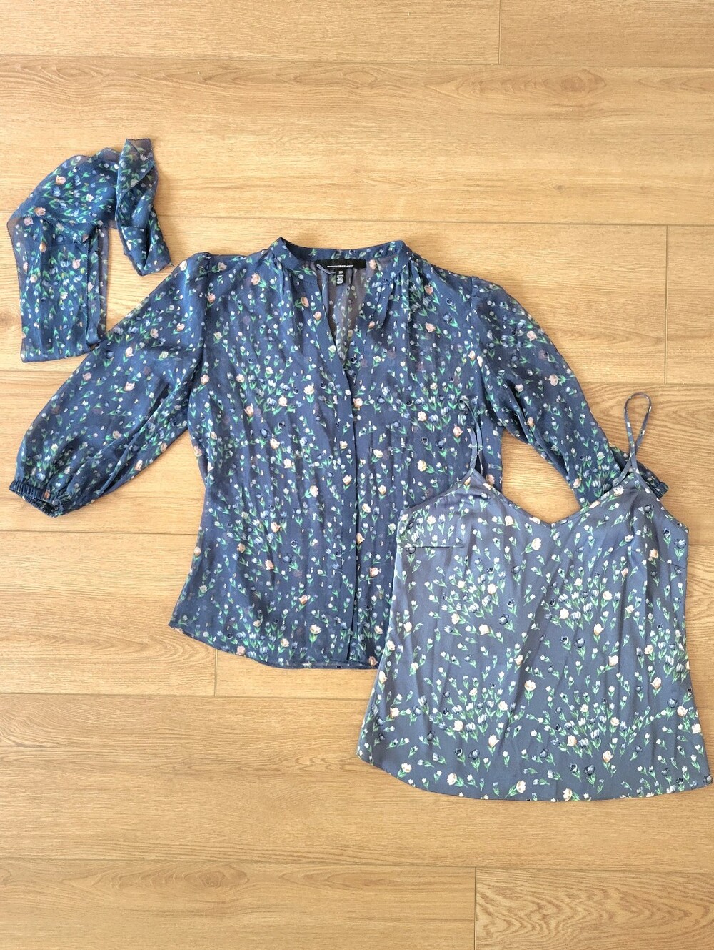 WHBM Blue Blouse Sheer Overlay Camisole 3-Piece Set Neck Bow Tie NWOT
